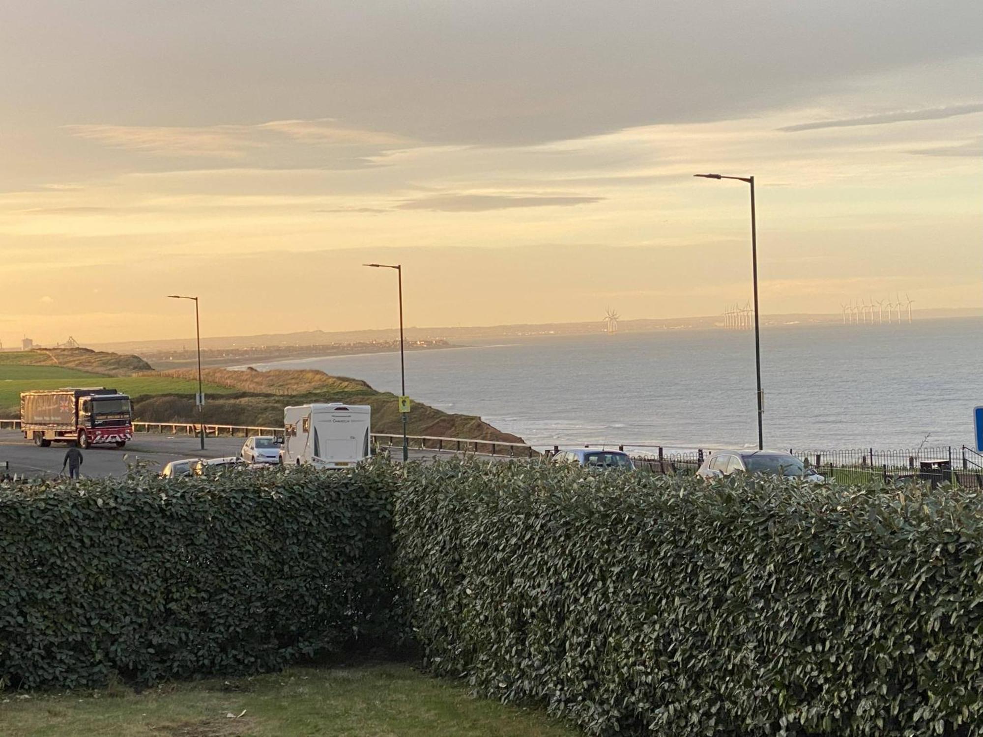 Sea Forever Oceanfront Home Perfectly Saltburn Saltburn-by-the-Sea Exterior foto
