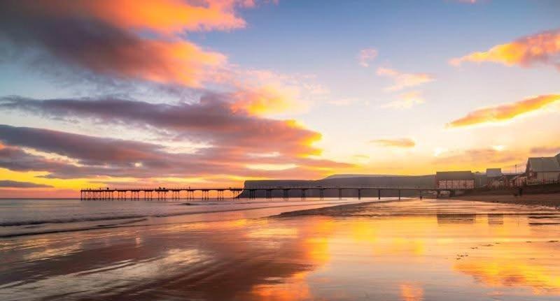 Sea Forever Oceanfront Home Perfectly Saltburn Saltburn-by-the-Sea Exterior foto